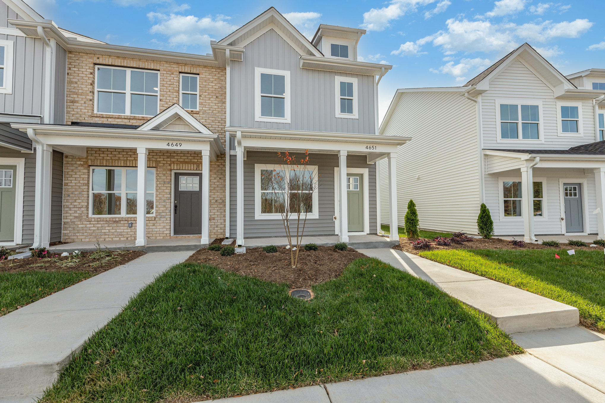 003_id7a4423-edit_903