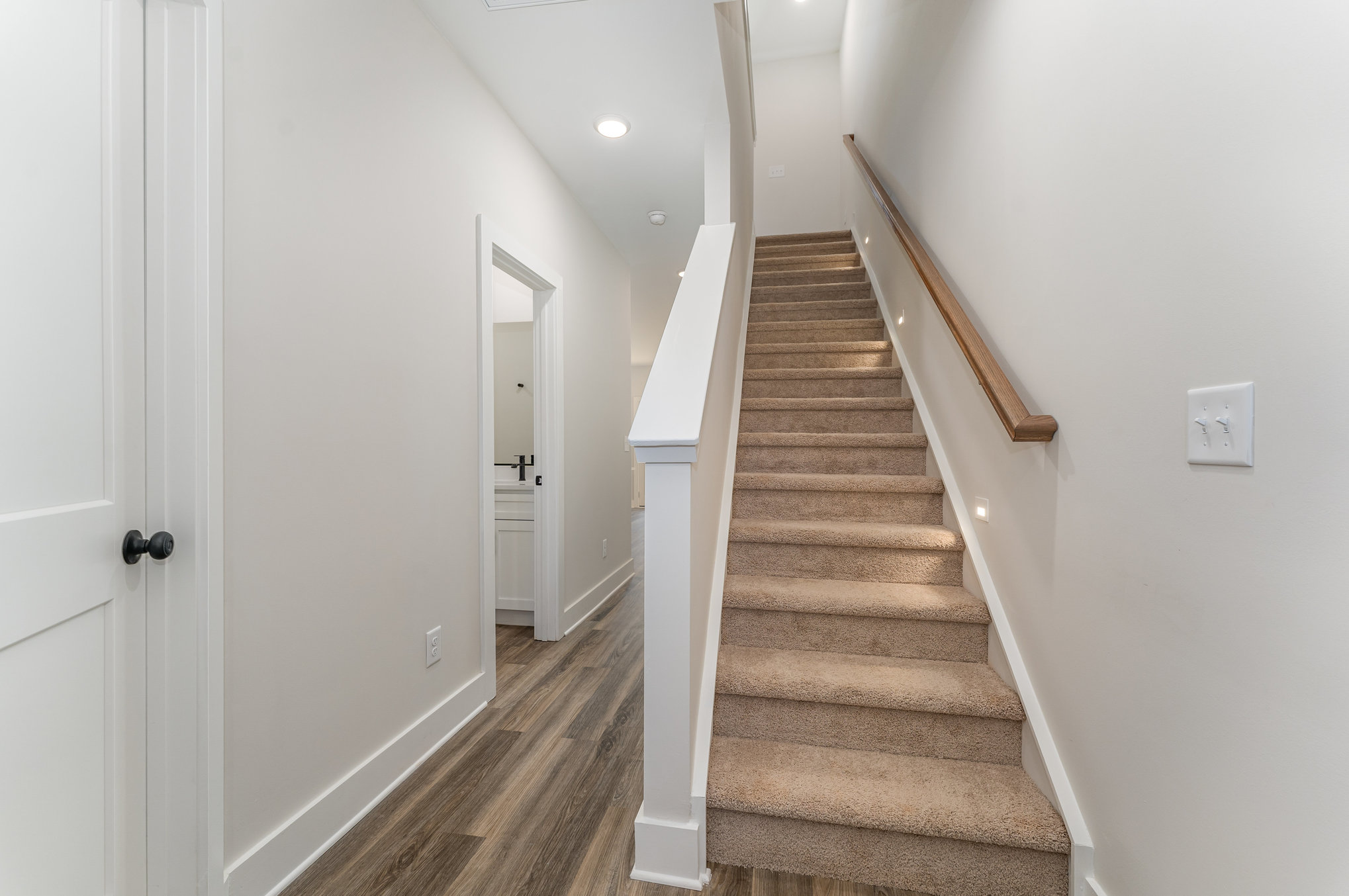 004_4661-interior-3-edit_174