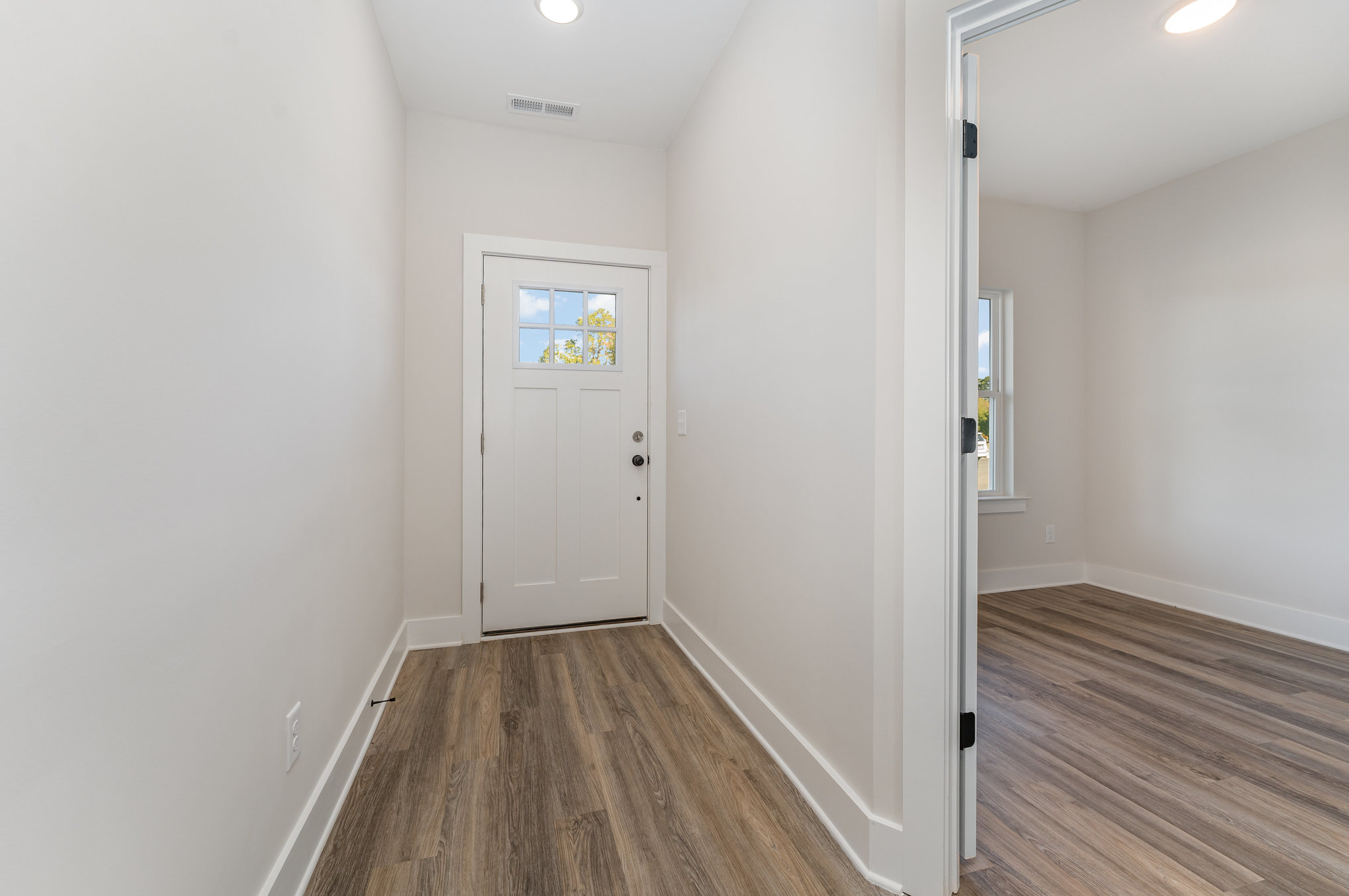 005_4661-interior-1-edit_612