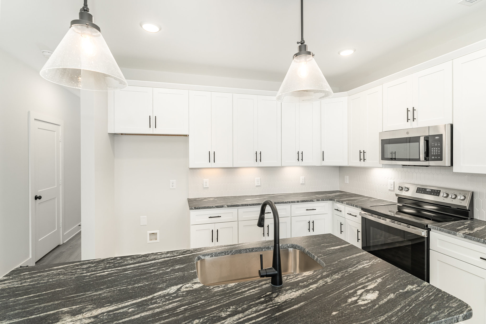 009_3602-interior-11-edit_380