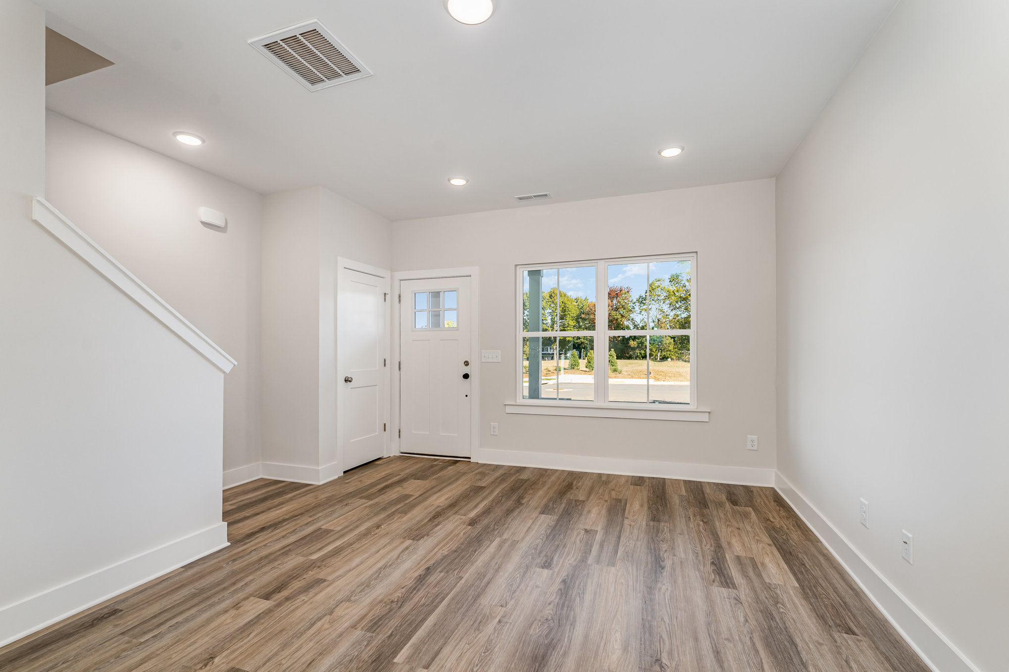 009_4659-interior-1-edit_150