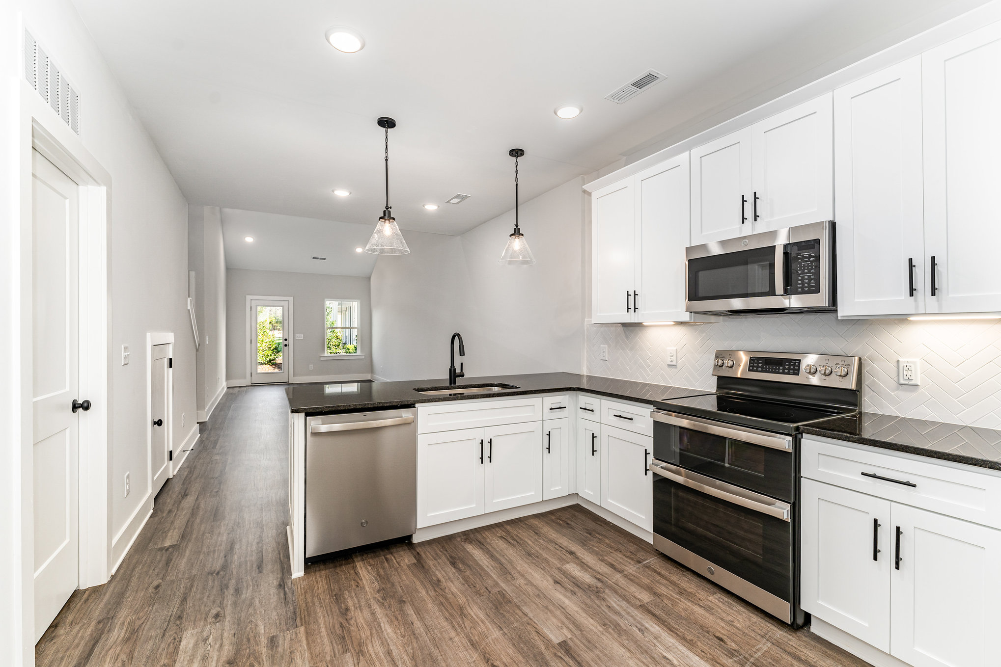 017_3606-interior-5-edit_978