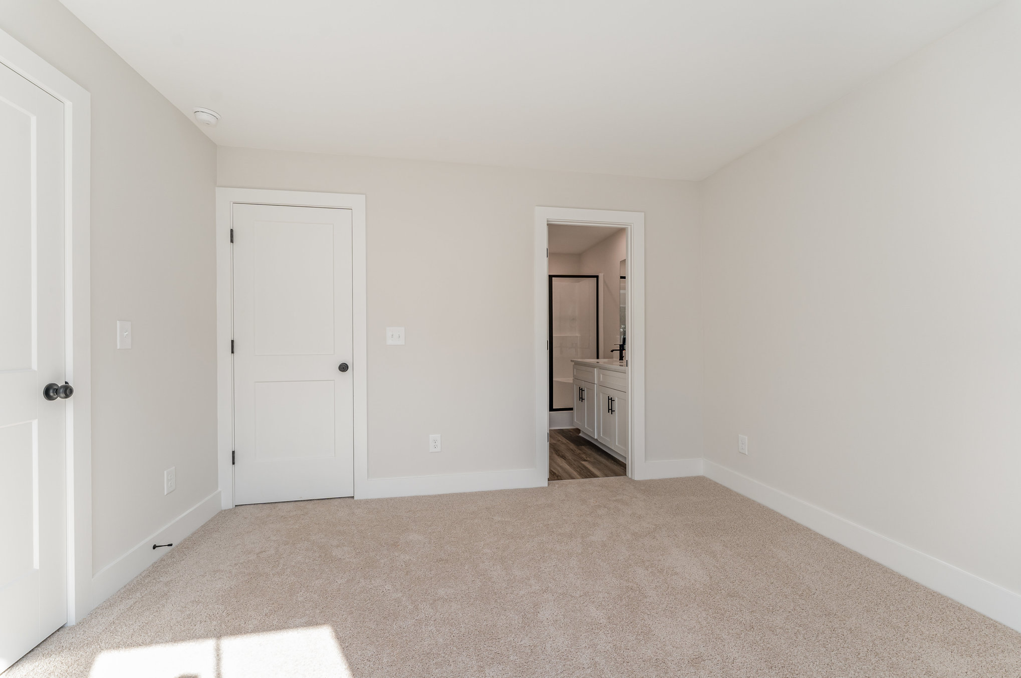 020_4661-interior-34-edit_603