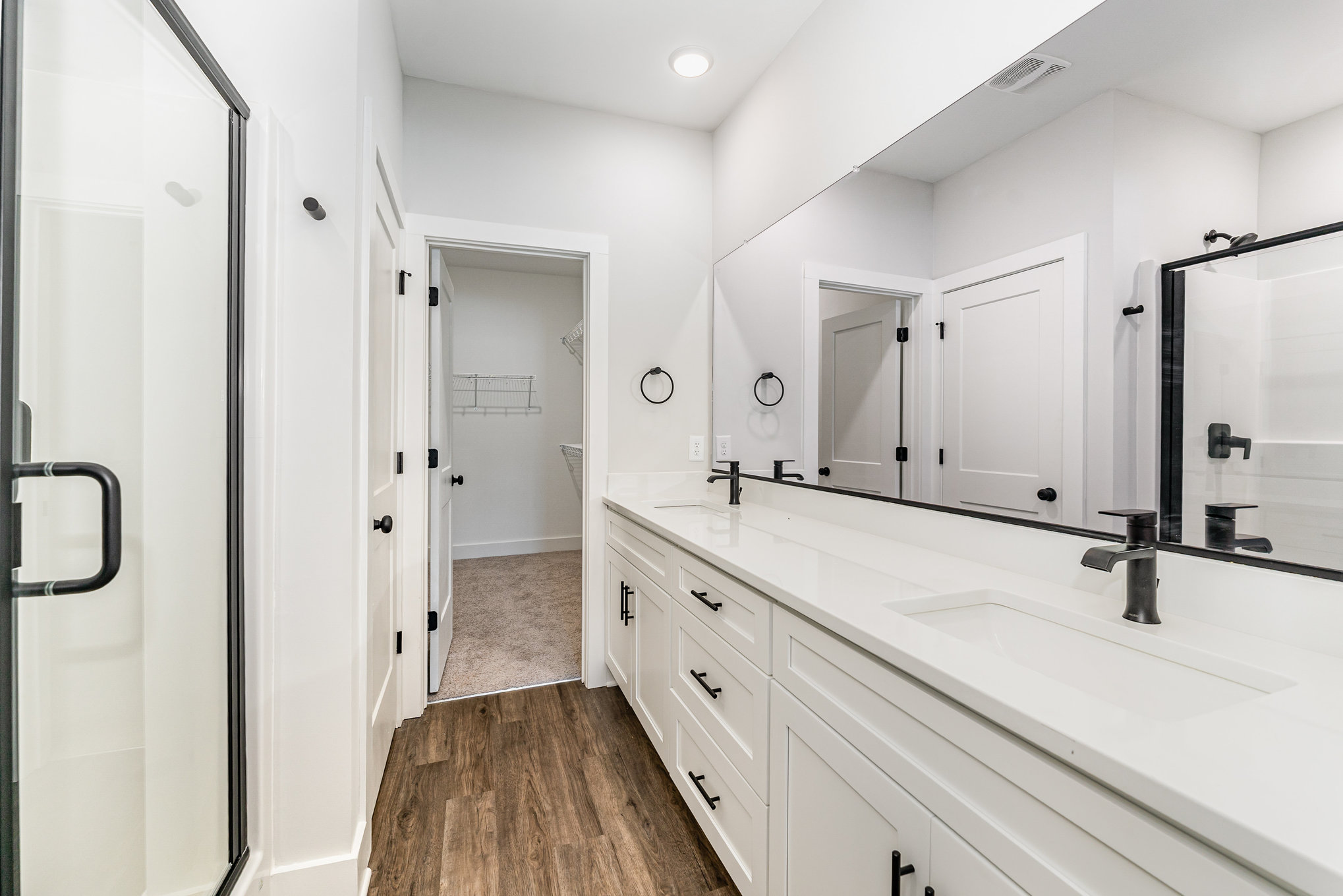 023_3606-interior-32-edit_990