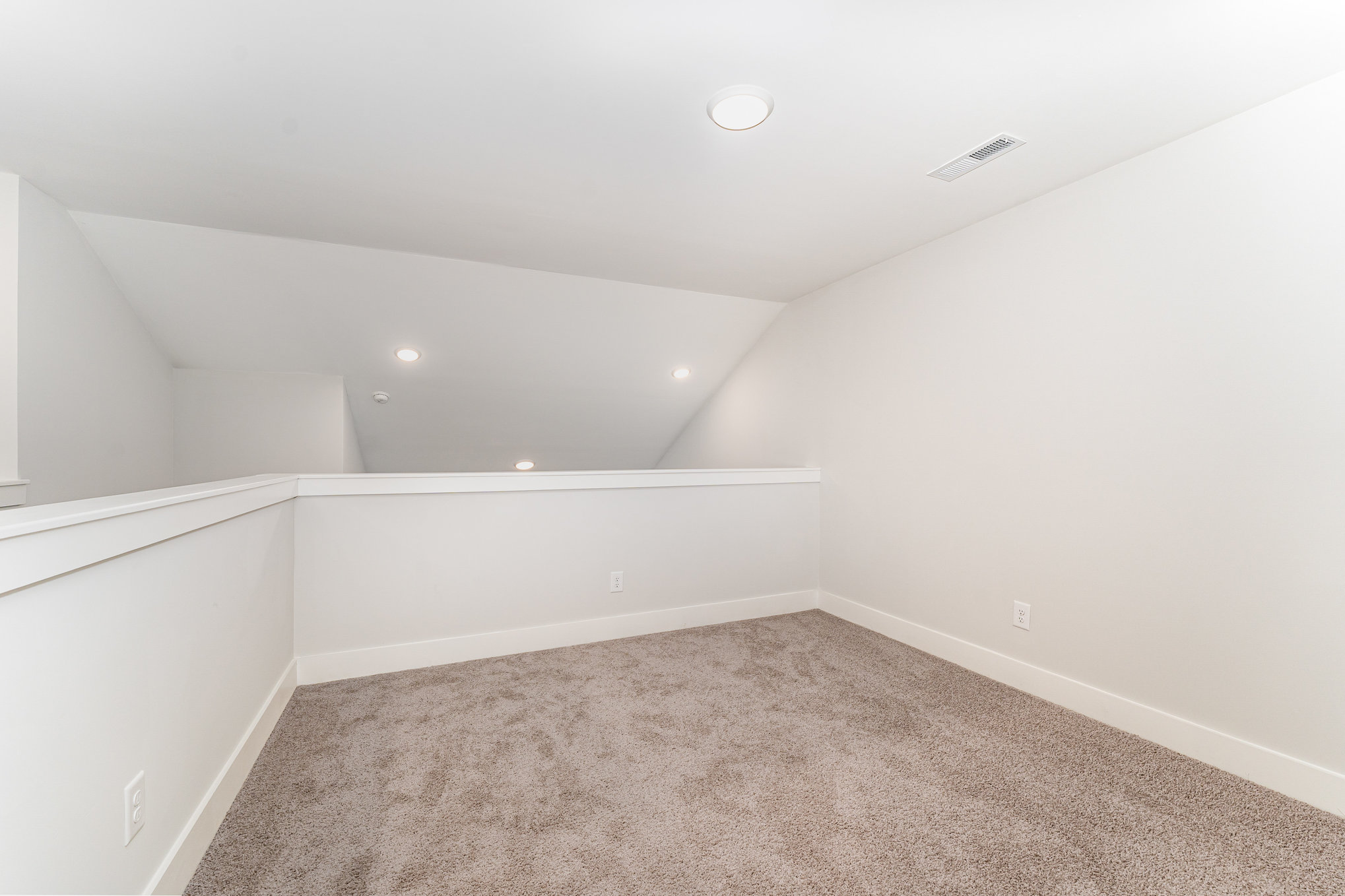 026_3606-interior-40-edit_480