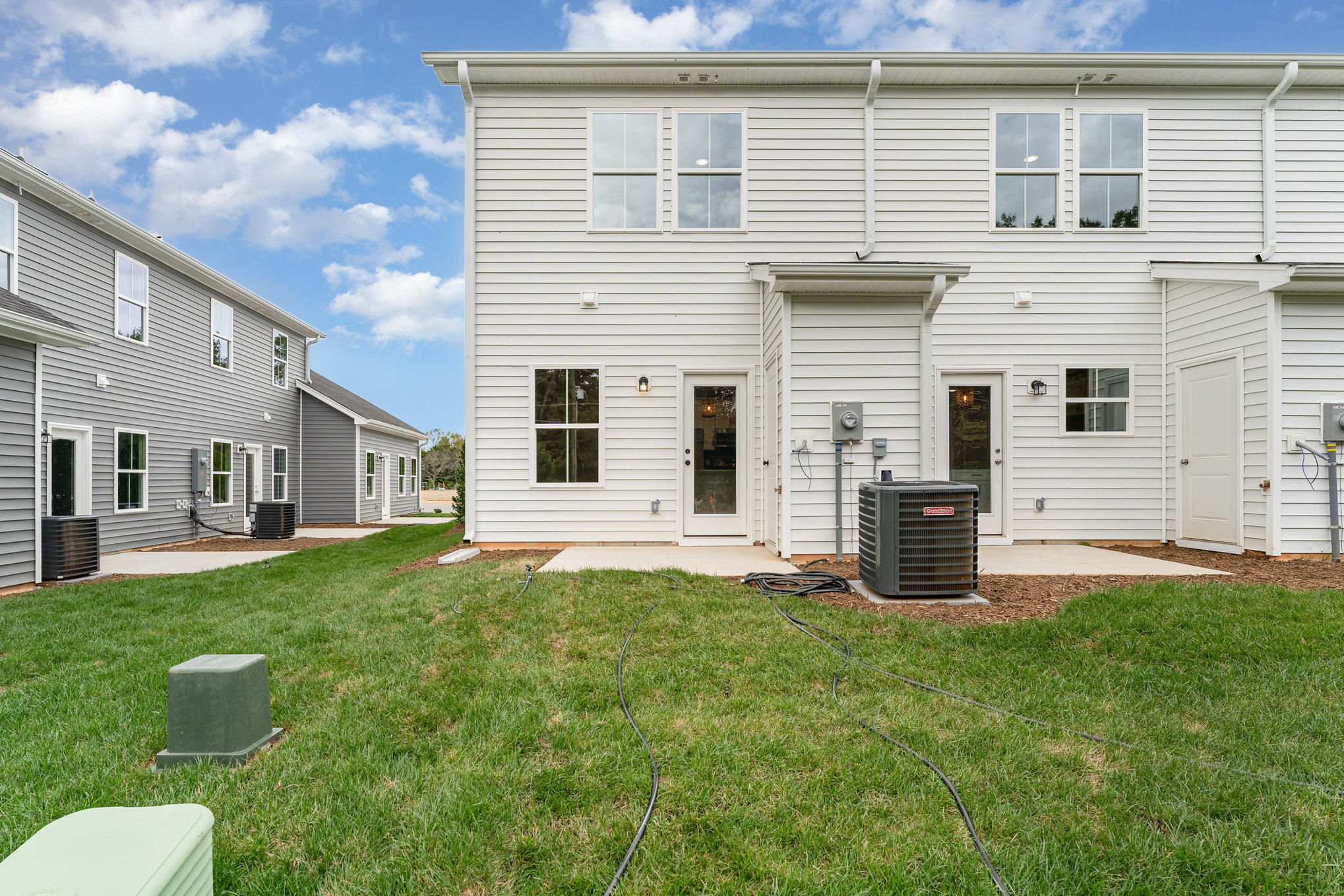 027_4661-ground-3-edit_26