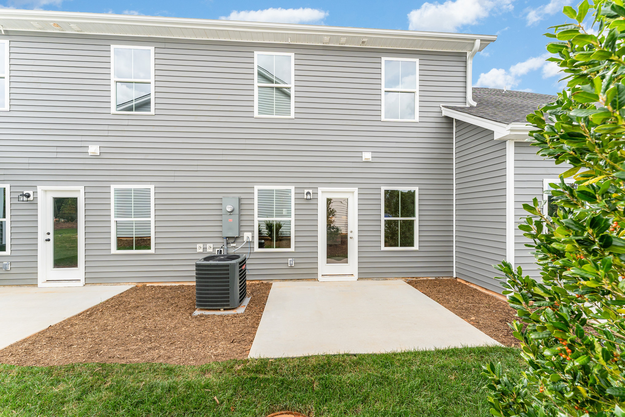 032_3604-ground-3-edit_334